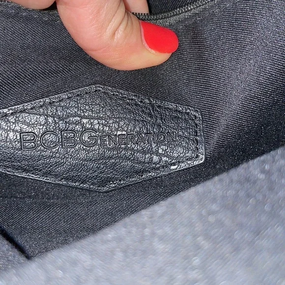 BCBG Crossbody Shoulder Bag - Picture 10 of 12